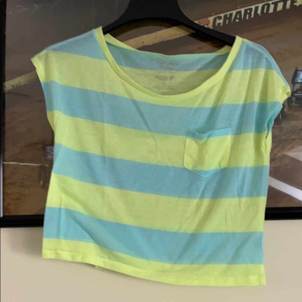 American Eagle crop top size small